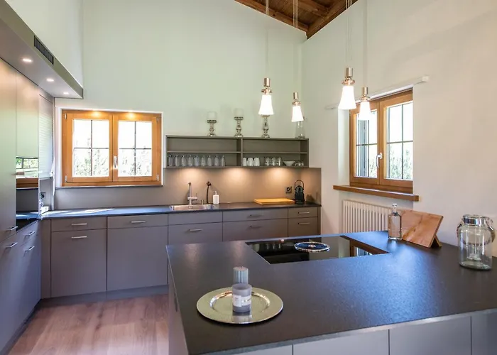 Laret Alpesi faház *